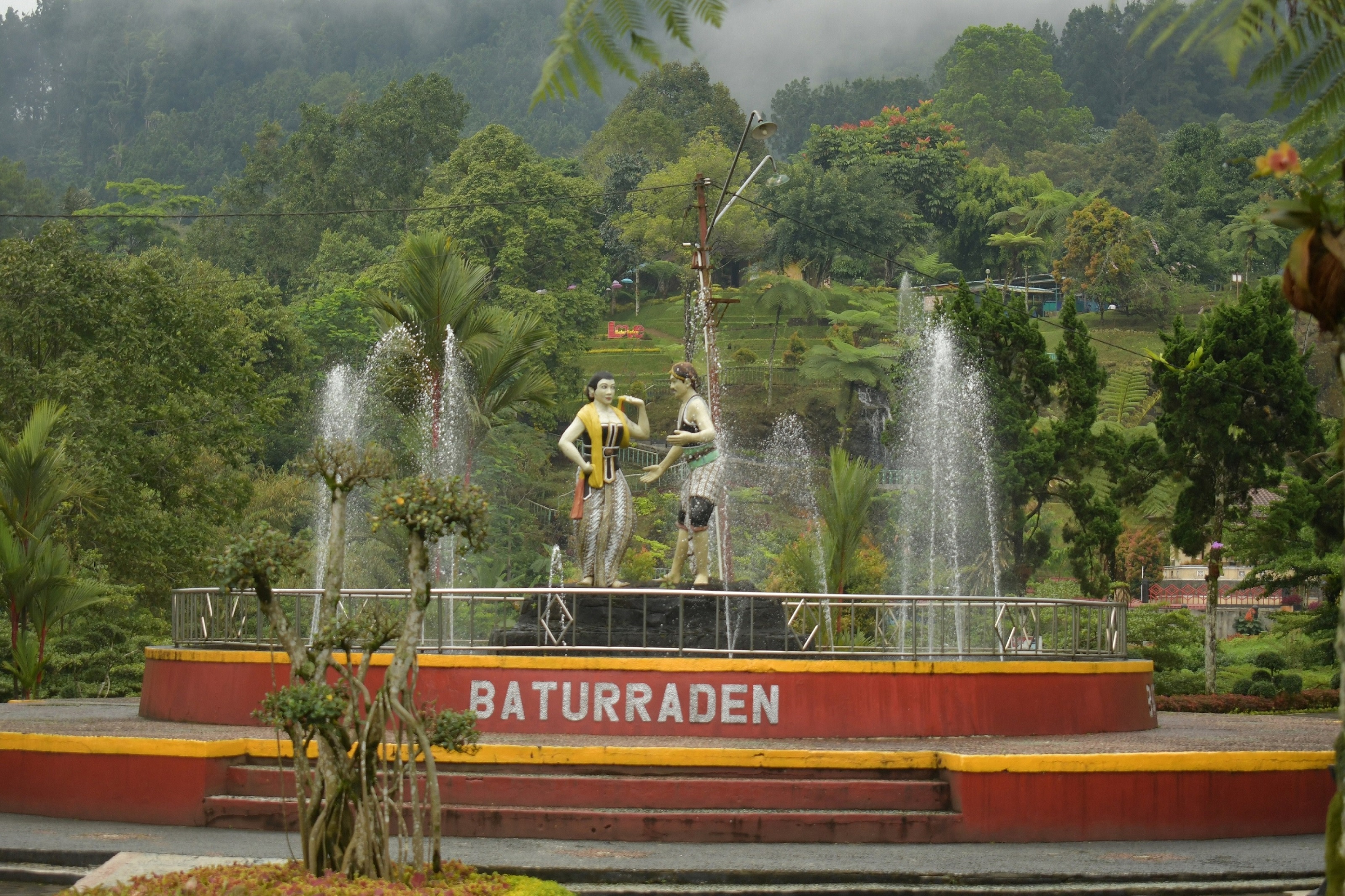 Foto Keindahan Baturraden di Kabupaten Banyumas - Tabibito Jateng
