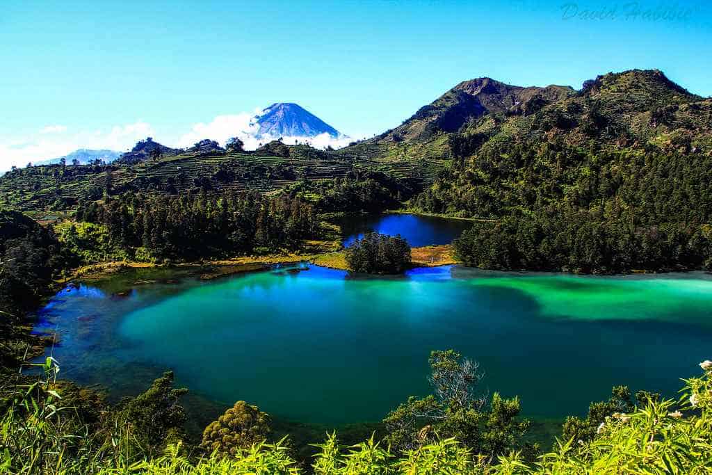 Foto Keindahan Telaga Warna di Kabupaten Wonosobo - Tabibito Jateng
